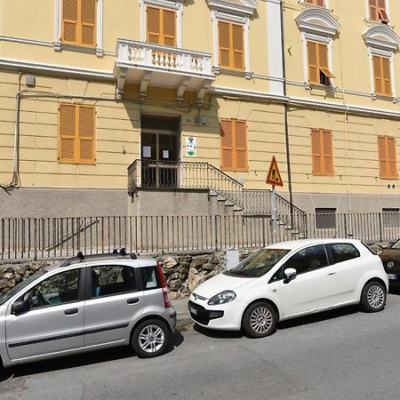 A&B Affittacamere A Boccadasse Genova Eksteriør billede